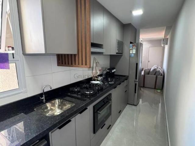 Apartamento venda em Vila Romana, Jacareí
