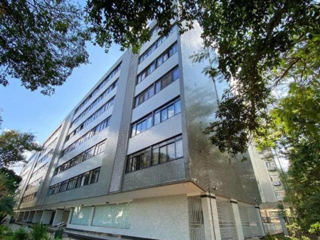 Apartamento venda em Região Geográfica Imediata do Distrito Federal, Região Integrada de Desenvolvimento do Distrito Federal e Entorno