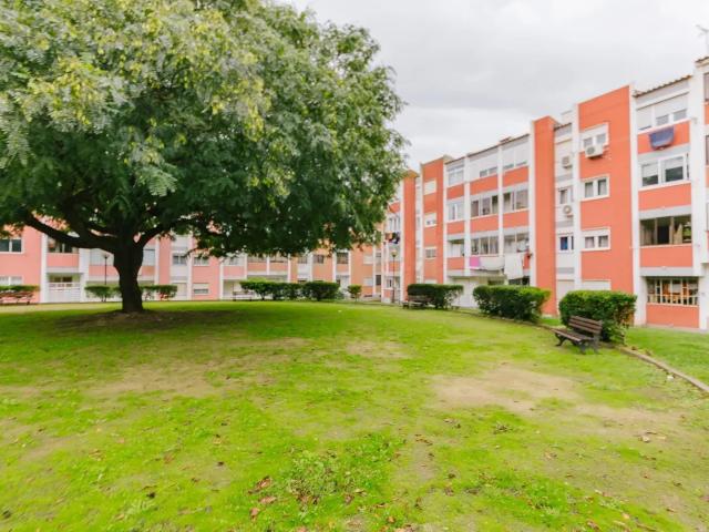 Loja venda em Tercena, Oeiras