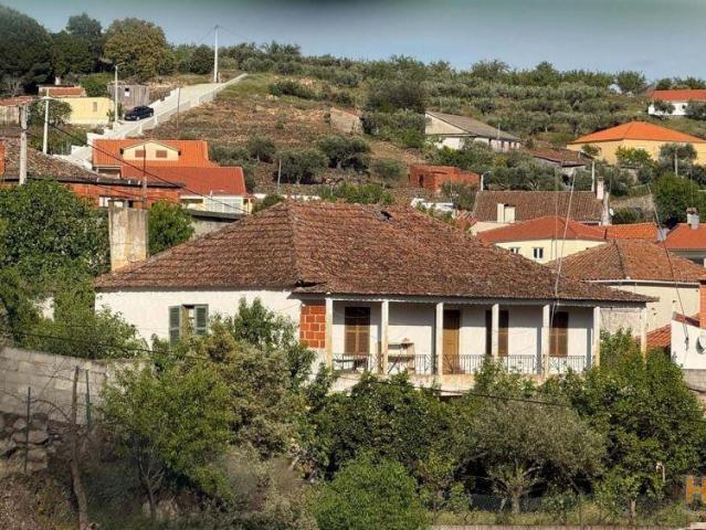 Casa venda em Vila Flor, Bragança