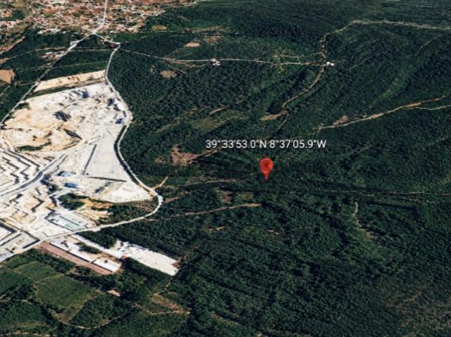 Terreno venda em Ourém, Santarém