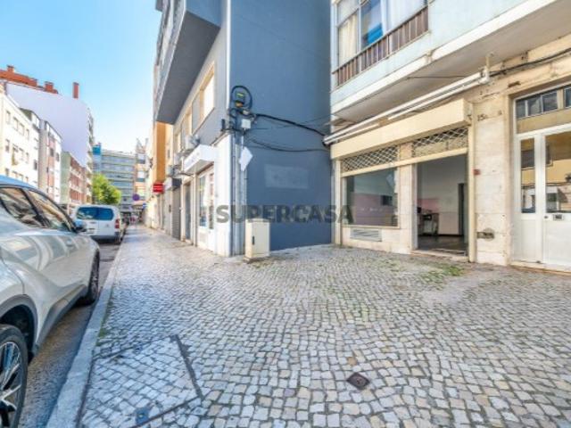 Armazém venda em Benfica, Lisboa