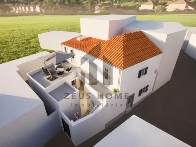 Casa venda em Cadaval, Vermelha