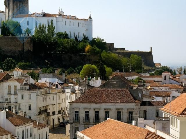 Loja venda em Estremoz, Évora