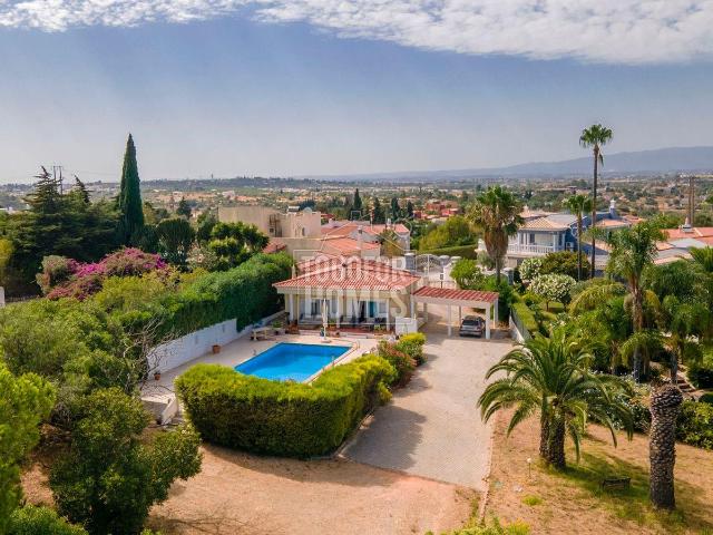Vivenda venda em Lagoa, Faro