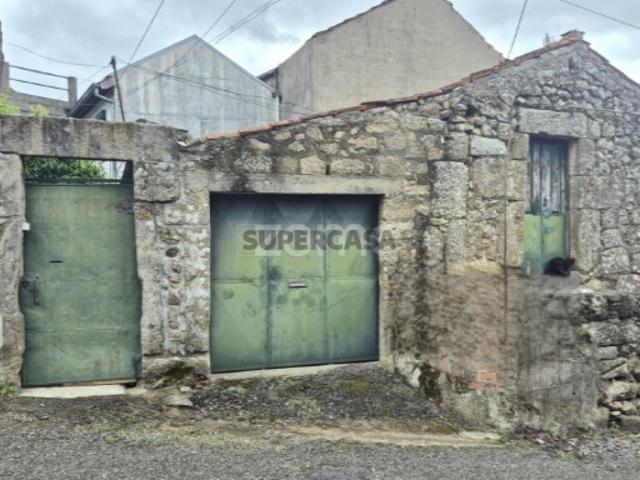 Casa venda em Lobão da Beira, Tondela
