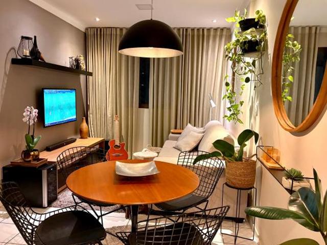 Apartamento venda em Região Geográfica Imediata do Distrito Federal, Região Integrada de Desenvolvimento do Distrito Federal e Entorno