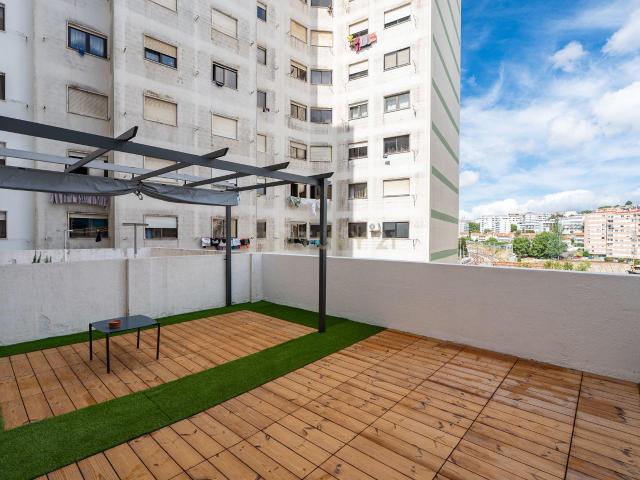 Apartamento venda em Vale de Carenque, Sintra