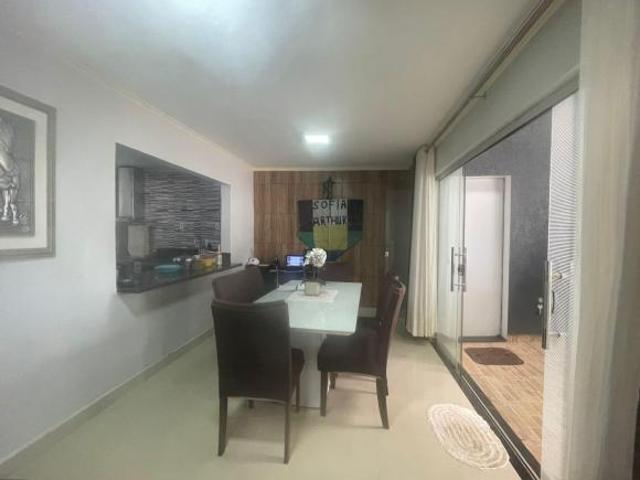 Casa venda em Região Geográfica Imediata do Distrito Federal, Região Integrada de Desenvolvimento do Distrito Federal e Entorno