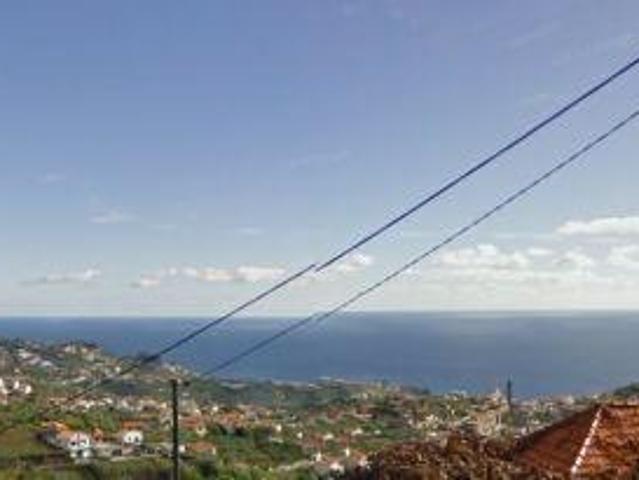 Terreno venda em Câmara De Lobos