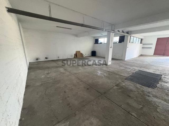 Garagem venda em Gondomar, Porto