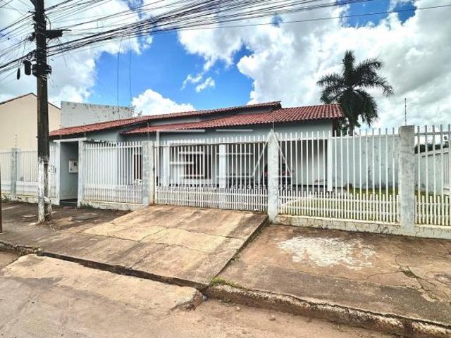 Casa venda em Região Geográfica Imediata de Águas Lindas de Goiás, Região Integrada de Desenvolvimento do Distrito Federal e Entorno