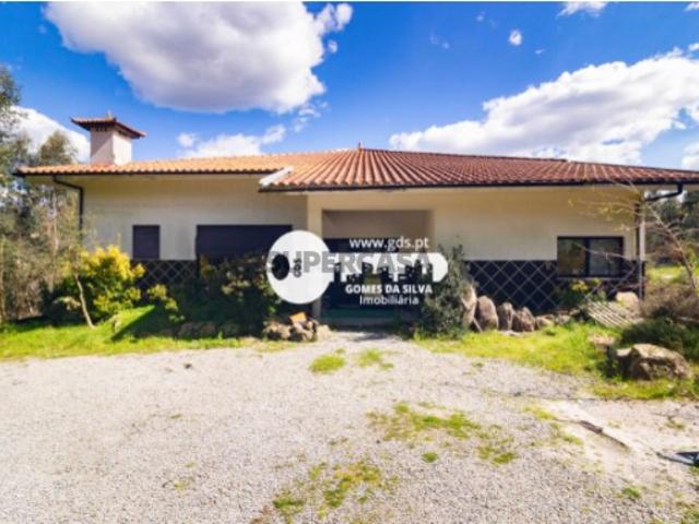 Casa venda em Póvoa De Lanhoso, Covelas