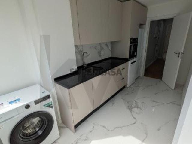 Casa venda em Damaia, Amadora