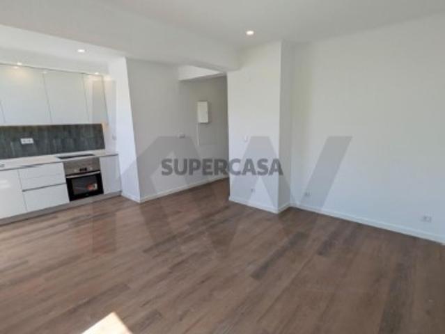 Casa venda em Bairro Janeiro, Amadora