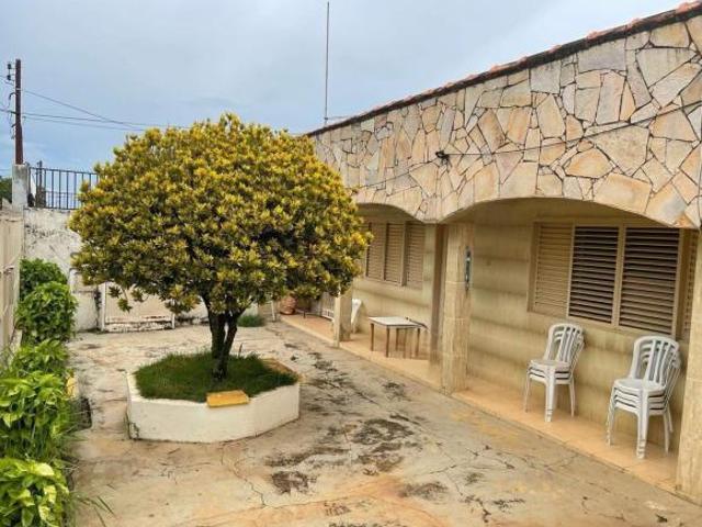 Casa venda em Região Geográfica Imediata do Distrito Federal, Região Integrada de Desenvolvimento do Distrito Federal e Entorno