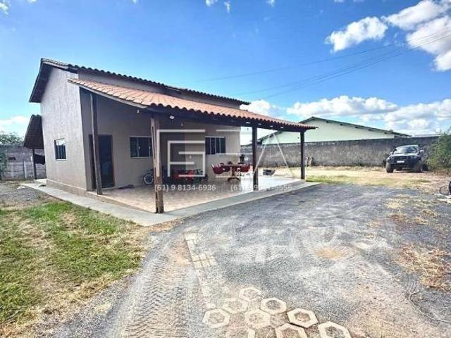 Casa venda em Região Geográfica Imediata de Águas Lindas de Goiás, Região Integrada de Desenvolvimento do Distrito Federal e Entorno