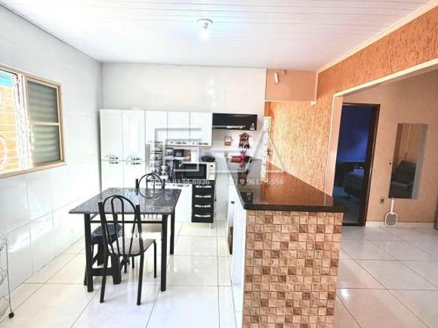 Casa venda em Região Geográfica Imediata de Águas Lindas de Goiás, Região Integrada de Desenvolvimento do Distrito Federal e Entorno
