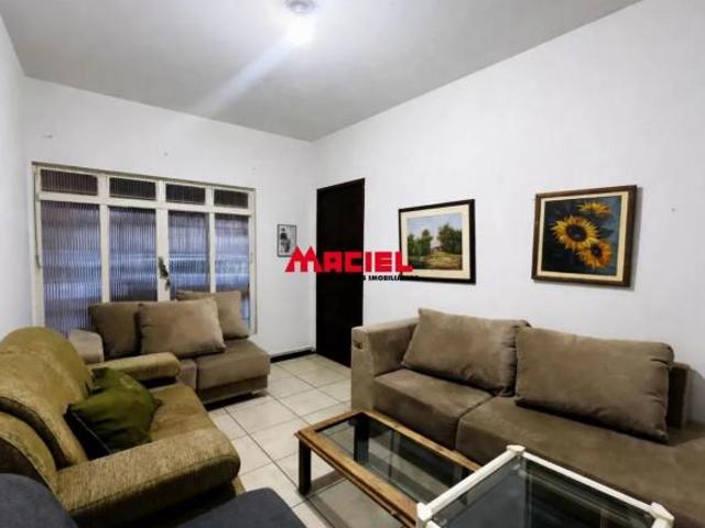 Casa venda em Região Imediata de São José dos Campos, Região Metropolitana do Vale do Paraíba e Litoral Norte