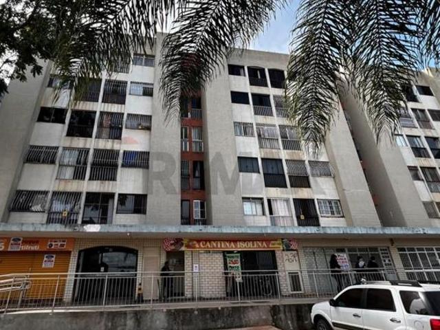 Apartamento venda em Região Geográfica Imediata do Distrito Federal, Região Integrada de Desenvolvimento do Distrito Federal e Entorno