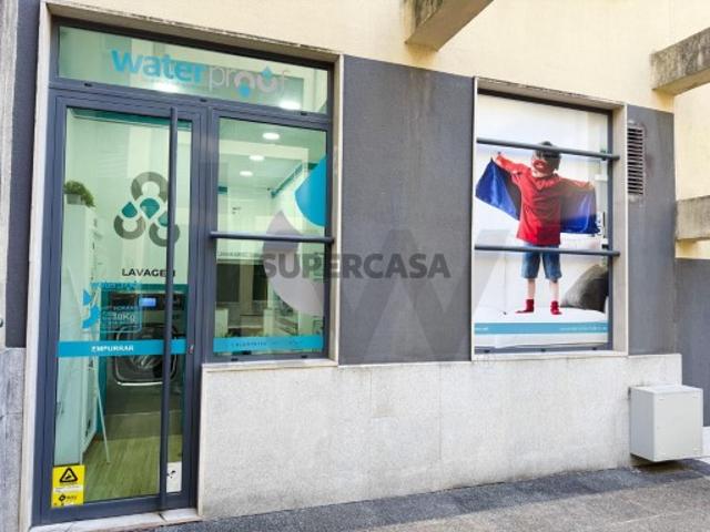 Armazém venda em Urbanização do Conventinho, Santiago Dos Velhos