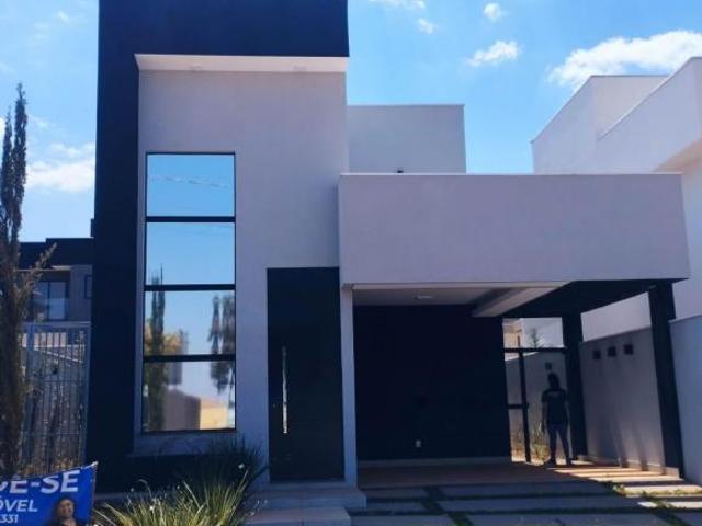 Casa venda em Região Geográfica Imediata de Luziânia, Região Integrada de Desenvolvimento do Distrito Federal e Entorno