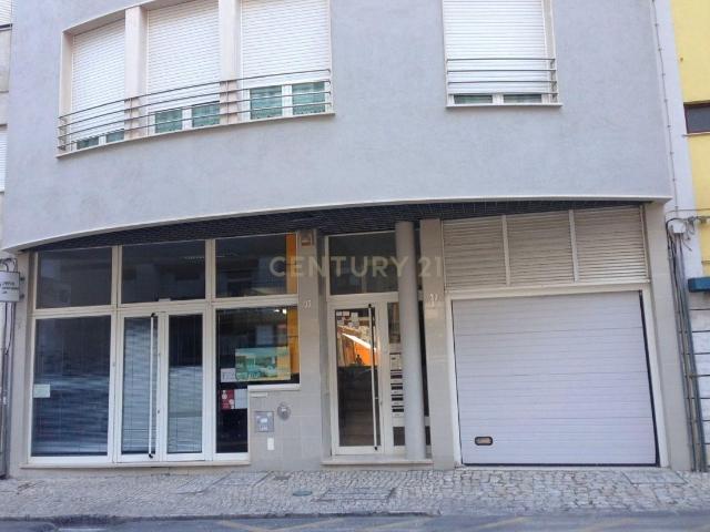 Loja venda em Bairro Ferroviário, Barreiro