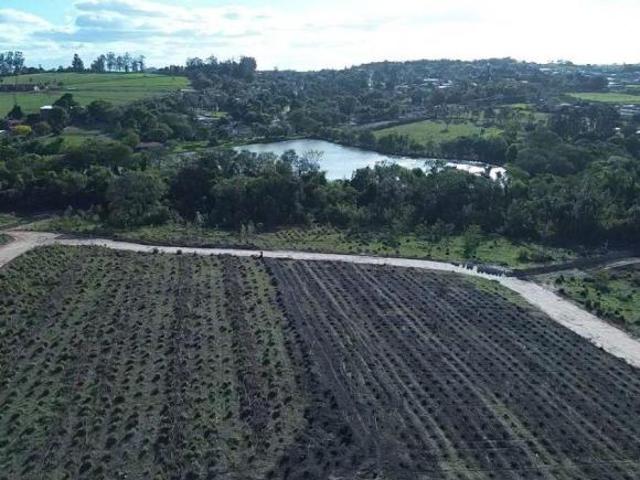Terreno venda em Loteamento Nova Cristal (embargado), Mairinque