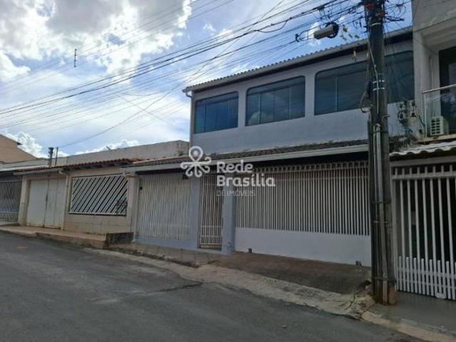 Casa venda em Região Geográfica Imediata do Distrito Federal, Região Integrada de Desenvolvimento do Distrito Federal e Entorno