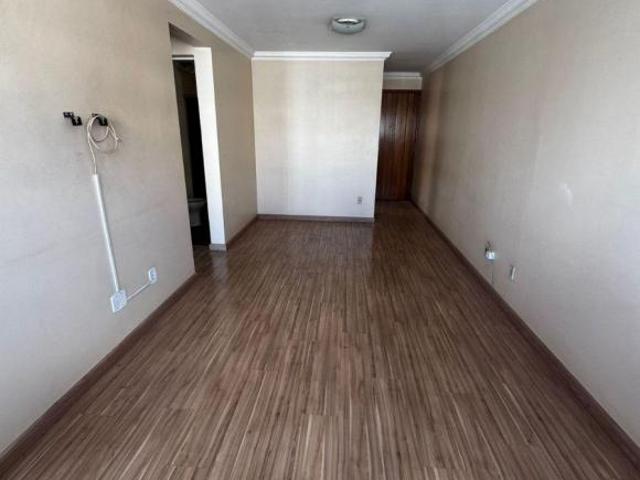 Apartamento venda em Região Geográfica Imediata do Distrito Federal, Região Integrada de Desenvolvimento do Distrito Federal e Entorno
