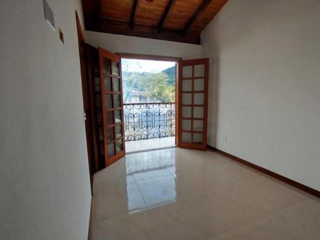 Casa venda em Região Imediata de Caraguatatuba-Ubatuba-São Sebastião, Região Metropolitana do Vale do Paraíba e Litoral Norte