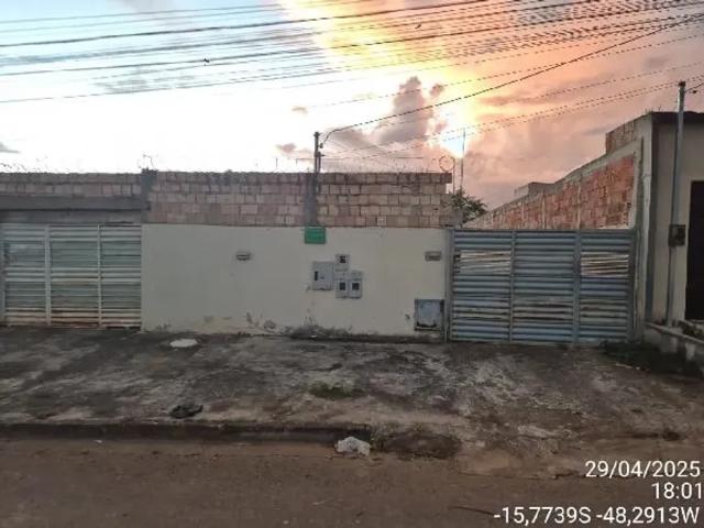 Casa venda em Região Geográfica Imediata de Águas Lindas de Goiás, Região Integrada de Desenvolvimento do Distrito Federal e Entorno