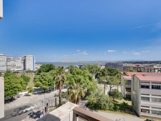 Apartamento venda em Cova da Piedade, Almada