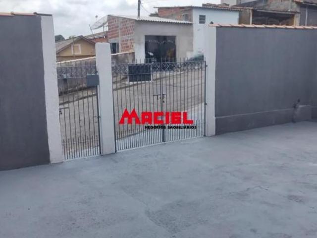 Casa venda em Jacareí