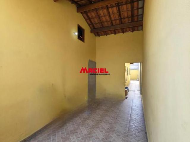 Casa venda em Região Imediata de São José dos Campos, Região Metropolitana do Vale do Paraíba e Litoral Norte