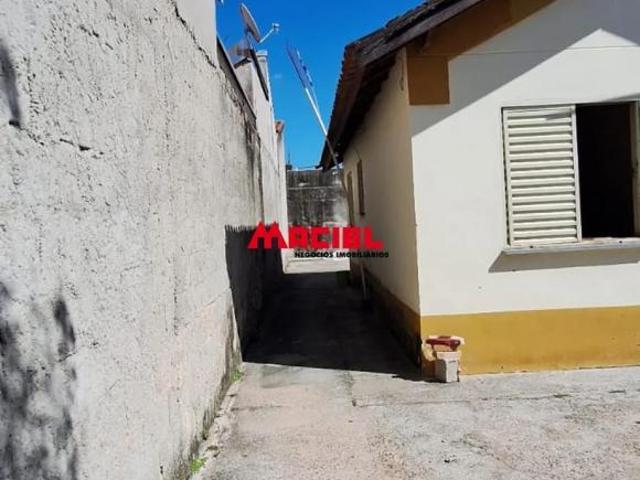 Casa venda em Região Imediata de São José dos Campos, Região Metropolitana do Vale do Paraíba e Litoral Norte