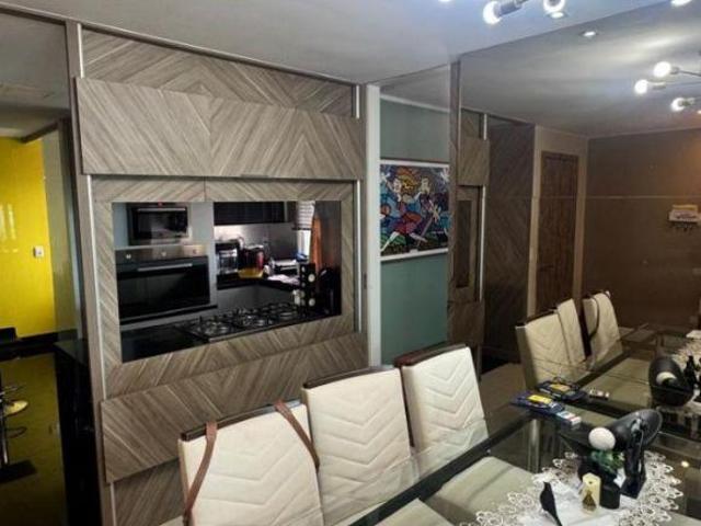 Apartamento venda em Região Geográfica Imediata do Distrito Federal, Região Integrada de Desenvolvimento do Distrito Federal e Entorno