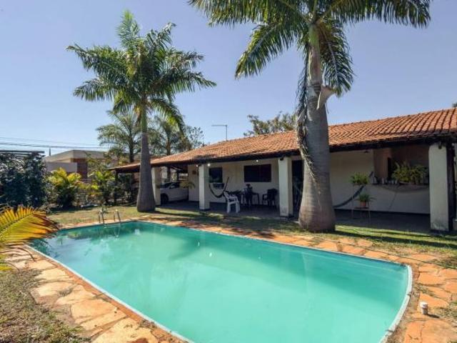 Casa venda em Região Geográfica Imediata do Distrito Federal, Região Integrada de Desenvolvimento do Distrito Federal e Entorno