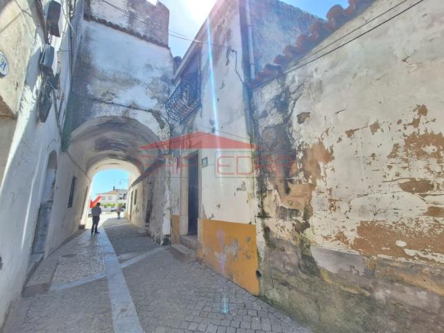 Prédio venda em Beja (Santiago Maior e São João Baptista), Beja