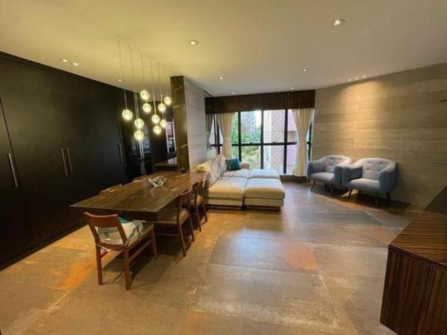Apartamento venda em Região Geográfica Imediata do Distrito Federal, Região Integrada de Desenvolvimento do Distrito Federal e Entorno