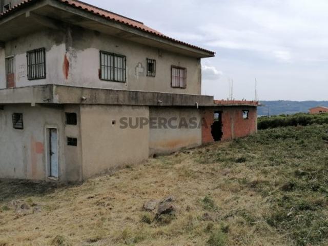 Terreno venda em Santiago Dos Velhos, Lisboa