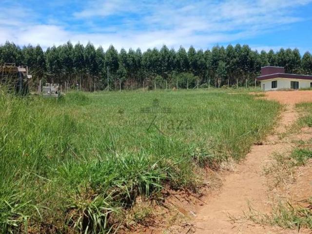 Terreno venda em Região Imediata de São José dos Campos, Região Metropolitana do Vale do Paraíba e Litoral Norte