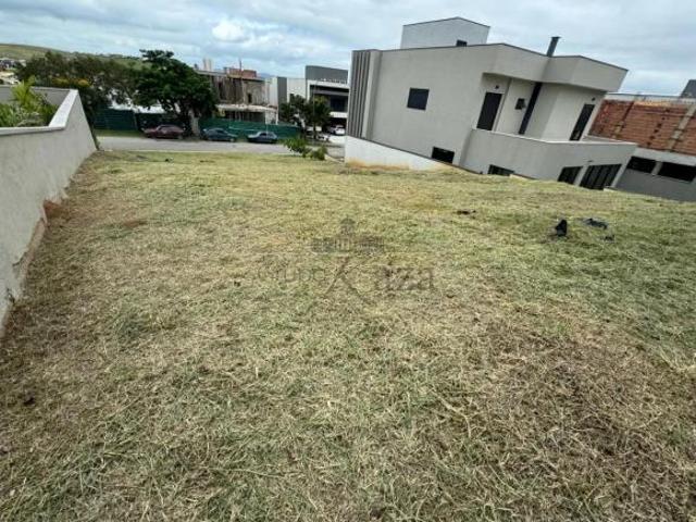 Terreno venda em Região Imediata de São José dos Campos, Região Metropolitana do Vale do Paraíba e Litoral Norte