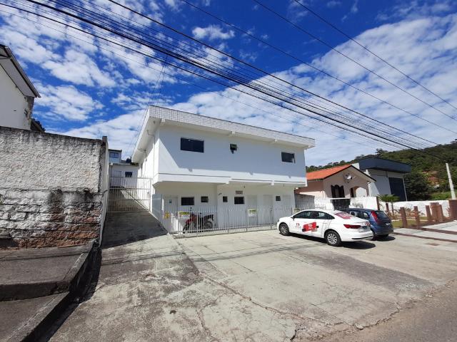 Apartamento aluguel em Região Geográfica Imediata de Criciúma, Criciúma