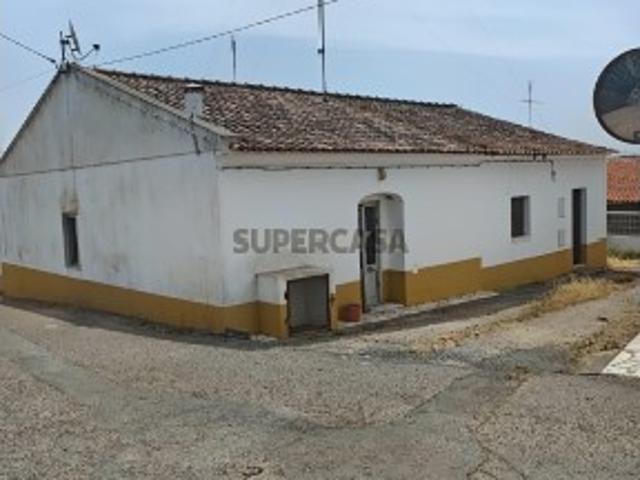 Armazém venda em Estremoz, Évora