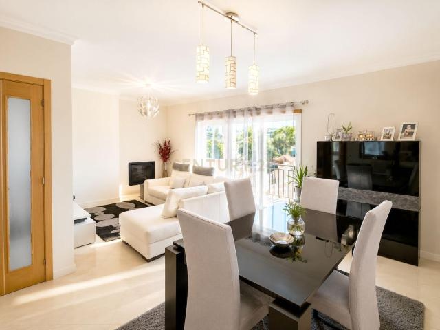 Apartamento venda em Parchal, Faro
