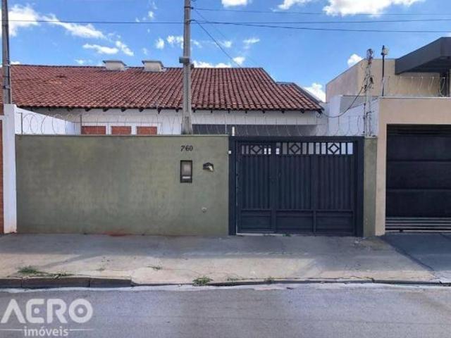 Casa venda em Região Imediata de Bauru, Bauru