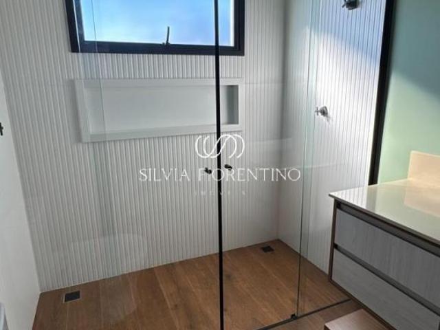 Casa venda em Região Imediata de Taubaté-Pindamonhangaba, Região Metropolitana do Vale do Paraíba e Litoral Norte