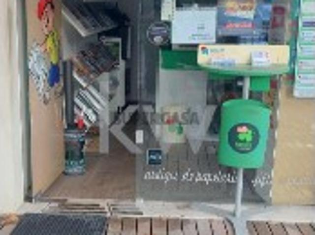Armazém venda em Azeitão (São Lourenço e São Simão), Setúbal