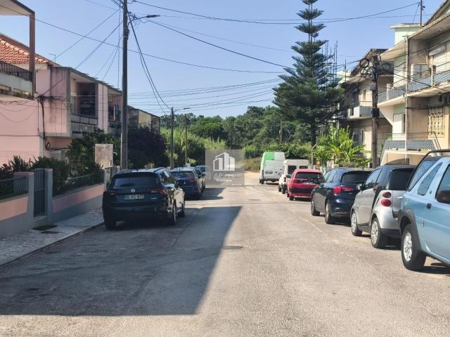 Terreno venda em Almada, Setúbal